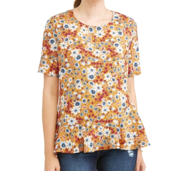 Time and Tru Tops - Tim and Tru woman’s short sleeves, yellow floral blouse, size S (4-6)